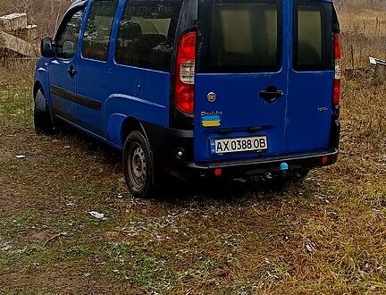 Синий Фиат Добло, объемом двигателя 1.6 л и пробегом 230 тыс. км за 5000 $, фото 1 на Automoto.ua