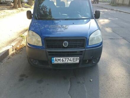 Синий Фиат Добло, объемом двигателя 1.4 л и пробегом 350 тыс. км за 3600 $, фото 1 на Automoto.ua