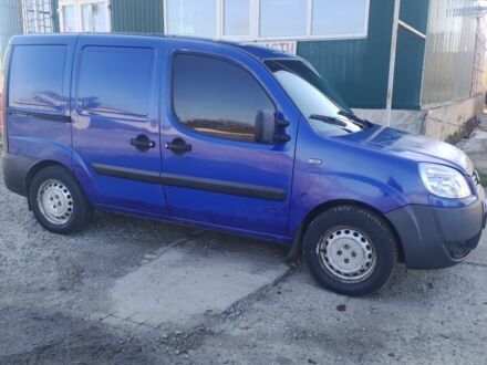 Синий Фиат Добло, объемом двигателя 0 л и пробегом 320 тыс. км за 2850 $, фото 1 на Automoto.ua