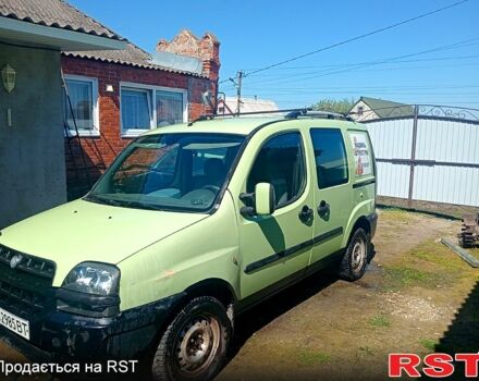 Зеленый Фиат Добло, объемом двигателя 1.6 л и пробегом 300 тыс. км за 3700 $, фото 1 на Automoto.ua