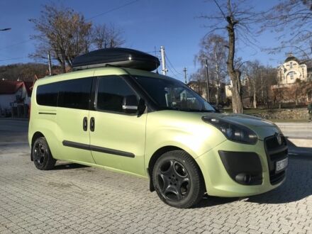 Фіат Добло 2010 у Дрогобичі на Automoto.ua Зелений Фіат Добло, об'ємом двигуна 2 л та пробігом 245 тис. км за 7800 $, фото 1 на Automoto.ua