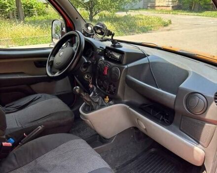 Помаранчевий Фіат Добло, об'ємом двигуна 1.25 л та пробігом 205 тис. км за 3500 $, фото 8 на Automoto.ua