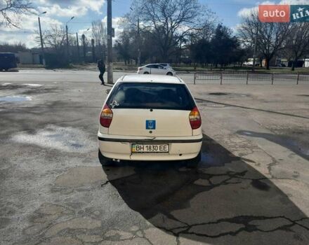 Белый Фиат Палио, объемом двигателя 1.2 л и пробегом 267 тыс. км за 1700 $, фото 2 на Automoto.ua