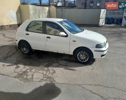 Белый Фиат Палио, объемом двигателя 1.2 л и пробегом 267 тыс. км за 1700 $, фото 3 на Automoto.ua