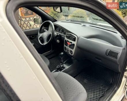 Белый Фиат Палио, объемом двигателя 1.2 л и пробегом 297 тыс. км за 1999 $, фото 13 на Automoto.ua