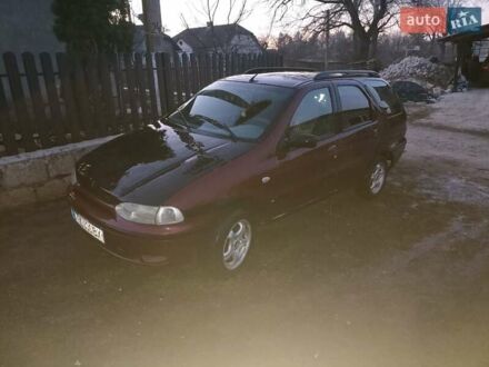 Фіат Паліо 1999 у Козовой на Automoto.ua Червоний Фіат Паліо, об'ємом двигуна 1.2 л та пробігом 272 тис. км за 1600 $, фото 1 на Automoto.ua