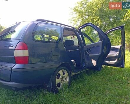 Синий Фиат Палио, объемом двигателя 1.2 л и пробегом 345 тыс. км за 1900 $, фото 3 на Automoto.ua