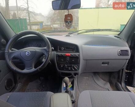 Зеленый Фиат Палио, объемом двигателя 1.3 л и пробегом 155 тыс. км за 1850 $, фото 10 на Automoto.ua