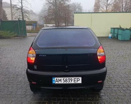 Зеленый Фиат Палио, объемом двигателя 1.3 л и пробегом 155 тыс. км за 1850 $, фото 4 на Automoto.ua