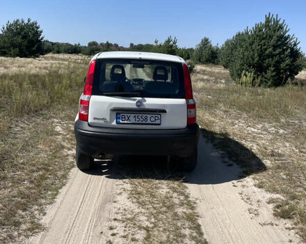 Белый Фиат Панда, объемом двигателя 1.24 л и пробегом 216 тыс. км за 3800 $, фото 5 на Automoto.ua
