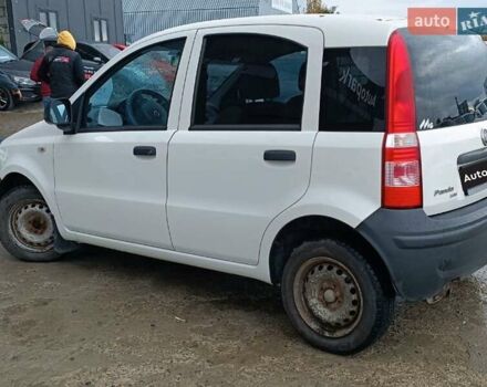 Фиат Панда 2011 в Львове на Automoto.ua Белый Фиат Панда, объемом двигателя 1.2 л и пробегом 184 тыс. км за 3500 $, фото 2 на Automoto.ua
