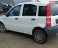 Фиат Панда 2011 в Львове на Automoto.ua Белый Фиат Панда, объемом двигателя 1.2 л и пробегом 184 тыс. км за 3500 $, фото 2 на Automoto.ua
