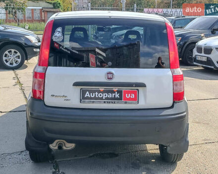 Фиат Панда 2011 в Харькове на Automoto.ua Белый Фиат Панда, объемом двигателя 1.2 л и пробегом 112 тыс. км за 4290 $, фото 7 на Automoto.ua
