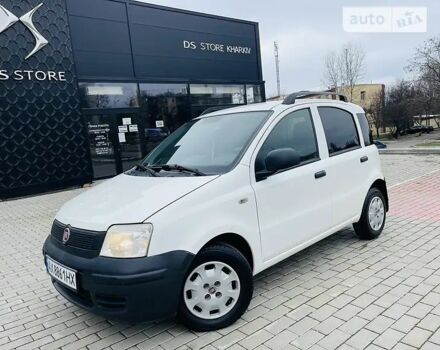 Белый Фиат Панда, объемом двигателя 1.2 л и пробегом 228 тыс. км за 4427 $, фото 16 на Automoto.ua