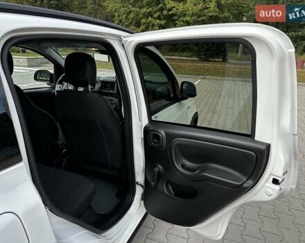 Белый Фиат Панда, объемом двигателя 1 л и пробегом 2 тыс. км за 13800 $, фото 16 на Automoto.ua