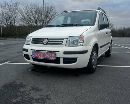 Белый Фиат Панда, объемом двигателя 1.2 л и пробегом 124 тыс. км за 3900 $, фото 1 на Automoto.ua