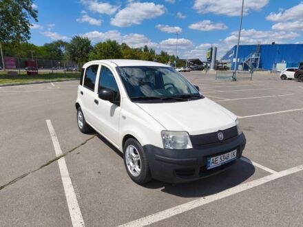 Фиат Панда 2011 в Днепре (Днепропетровске) на Automoto.ua Белый Фиат Панда, объемом двигателя 1.2 л и пробегом 114 тыс. км за 4400 $, фото 1 на Automoto.ua