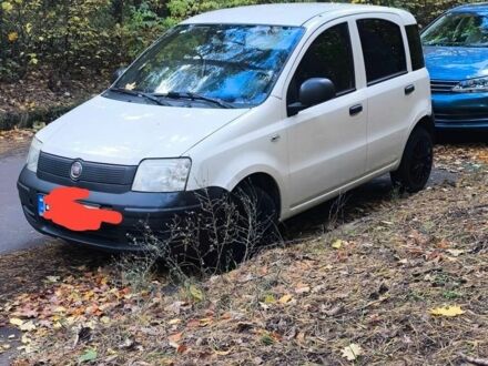 Белый Фиат Панда, объемом двигателя 1.2 л и пробегом 242 тыс. км за 2700 $, фото 1 на Automoto.ua