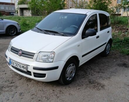 Білий Фіат Панда, об'ємом двигуна 1.2 л та пробігом 244 тис. км за 4200 $, фото 1 на Automoto.ua