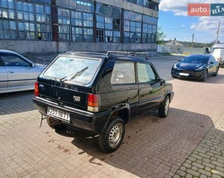 Черный Фиат Панда, объемом двигателя 1 л и пробегом 1000 тыс. км за 1200 $, фото 6 на Automoto.ua