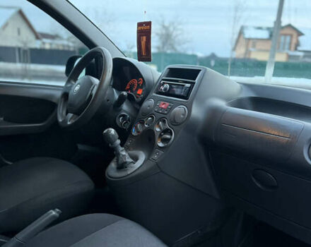 Черный Фиат Панда, объемом двигателя 1.24 л и пробегом 206 тыс. км за 3650 $, фото 16 на Automoto.ua