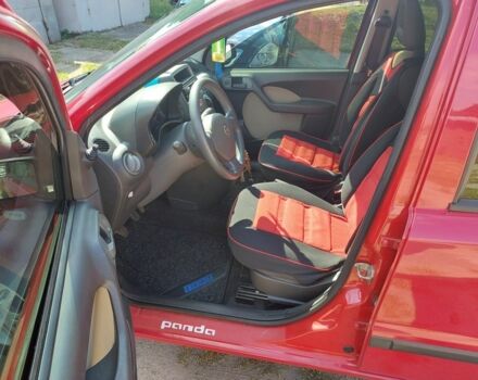 Фиат Панда 2009 в Кременчуге на Automoto.ua Красный Фиат Панда, объемом двигателя 1.2 л и пробегом 58 тыс. км за 3800 $, фото 3 на Automoto.ua