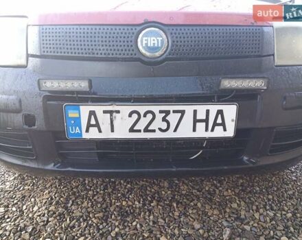 Красный Фиат Панда, объемом двигателя 1 л и пробегом 300 тыс. км за 2800 $, фото 1 на Automoto.ua