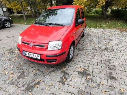 Красный Фиат Панда, объемом двигателя 1.2 л и пробегом 140 тыс. км за 3400 $, фото 1 на Automoto.ua