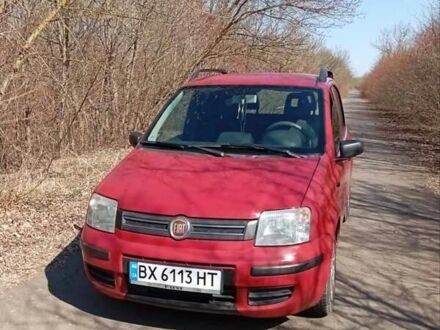 Фиат Панда 2009 в Староконстантинов на Automoto.ua Красный Фиат Панда, объемом двигателя 1.1 л и пробегом 212 тыс. км за 3500 $, фото 1 на Automoto.ua