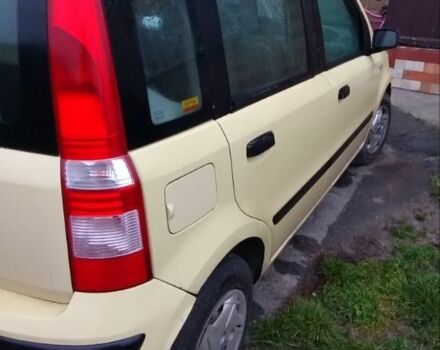 Желтый Фиат Панда, объемом двигателя 1.1 л и пробегом 160 тыс. км за 2400 $, фото 4 на Automoto.ua