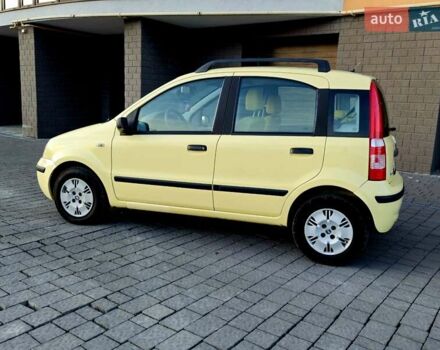 Желтый Фиат Панда, объемом двигателя 1.24 л и пробегом 147 тыс. км за 3750 $, фото 9 на Automoto.ua