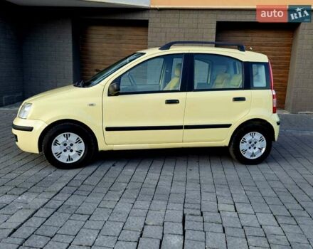 Желтый Фиат Панда, объемом двигателя 1.24 л и пробегом 147 тыс. км за 3750 $, фото 10 на Automoto.ua