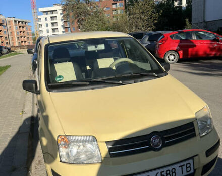 Жовтий Фіат Панда, об'ємом двигуна 1.24 л та пробігом 149 тис. км за 4300 $, фото 2 на Automoto.ua