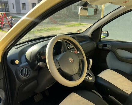 Жовтий Фіат Панда, об'ємом двигуна 1.24 л та пробігом 149 тис. км за 4300 $, фото 13 на Automoto.ua