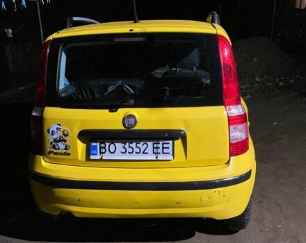 Желтый Фиат Панда, объемом двигателя 1.2 л и пробегом 121 тыс. км за 3500 $, фото 2 на Automoto.ua