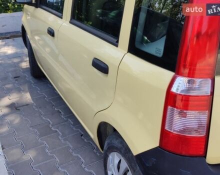 Желтый Фиат Панда, объемом двигателя 1.1 л и пробегом 252 тыс. км за 2800 $, фото 1 на Automoto.ua