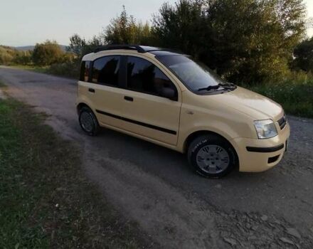 Жовтий Фіат Панда, об'ємом двигуна 1.2 л та пробігом 200 тис. км за 3300 $, фото 1 на Automoto.ua