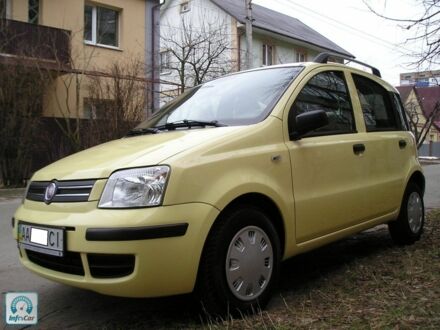 Фіат Панда 2010 у Києві на Automoto.ua Жовтий Фіат Панда, об'ємом двигуна 1.3 л та пробігом 68 тис. км за 5500 $, фото 1 на Automoto.ua