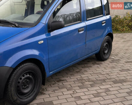 Синий Фиат Панда, объемом двигателя 1.11 л и пробегом 287 тыс. км за 2400 $, фото 10 на Automoto.ua