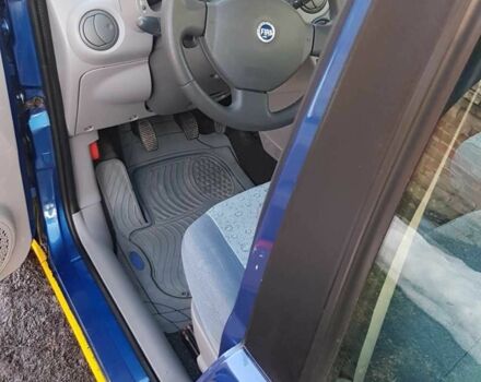 Синій Фіат Панда, об'ємом двигуна 1.1 л та пробігом 153 тис. км за 3850 $, фото 10 на Automoto.ua