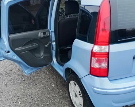 Синий Фиат Панда, объемом двигателя 1.2 л и пробегом 200 тыс. км за 4956 $, фото 4 на Automoto.ua