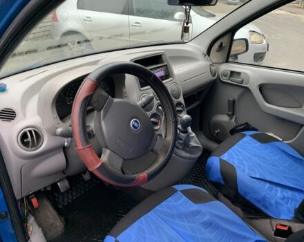 Синий Фиат Панда, объемом двигателя 1.1 л и пробегом 260 тыс. км за 2250 $, фото 6 на Automoto.ua