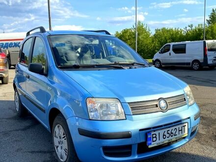 Фиат Панда 2004 в Зенькове на Automoto.ua Синий Фиат Панда, объемом двигателя 1.2 л и пробегом 188 тыс. км за 3900 $, фото 1 на Automoto.ua