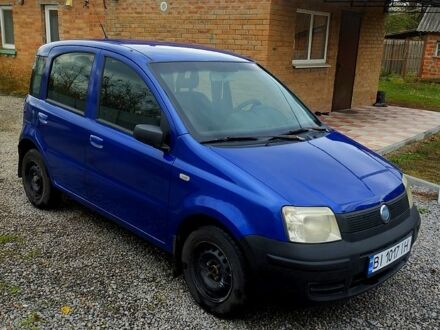 Синій Фіат Панда, об'ємом двигуна 1.1 л та пробігом 380 тис. км за 3300 $, фото 1 на Automoto.ua