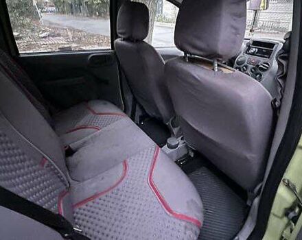 Зеленый Фиат Панда, объемом двигателя 1.24 л и пробегом 208 тыс. км за 3000 $, фото 2 на Automoto.ua