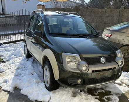 Зеленый Фиат Панда, объемом двигателя 1.3 л и пробегом 180 тыс. км за 10509 $, фото 1 на Automoto.ua