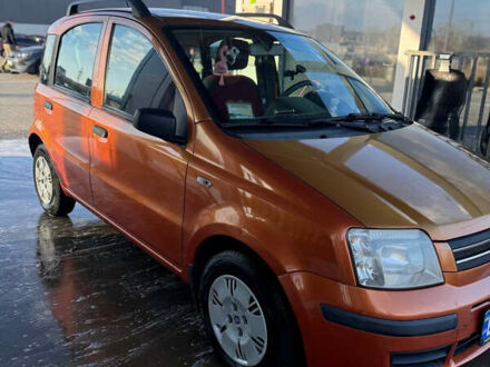 Фіат Панда 2009 у Буче на Automoto.ua Помаранчевий Фіат Панда, об'ємом двигуна 1.2 л та пробігом 123 тис. км за 3800 $, фото 1 на Automoto.ua