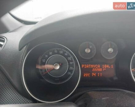 Серый Фиат Пунто Эво, объемом двигателя 1.25 л и пробегом 224 тыс. км за 4899 $, фото 2 на Automoto.ua