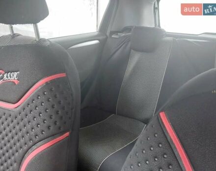 Серый Фиат Пунто Эво, объемом двигателя 1.25 л и пробегом 224 тыс. км за 4899 $, фото 7 на Automoto.ua