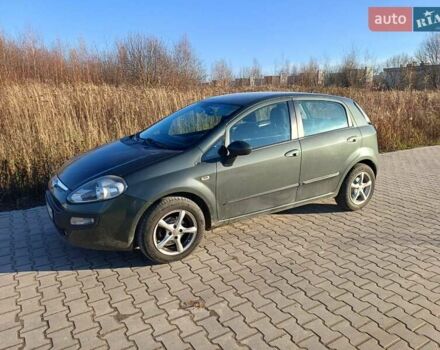 Зеленый Фиат Пунто Эво, объемом двигателя 1.37 л и пробегом 217 тыс. км за 5150 $, фото 1 на Automoto.ua